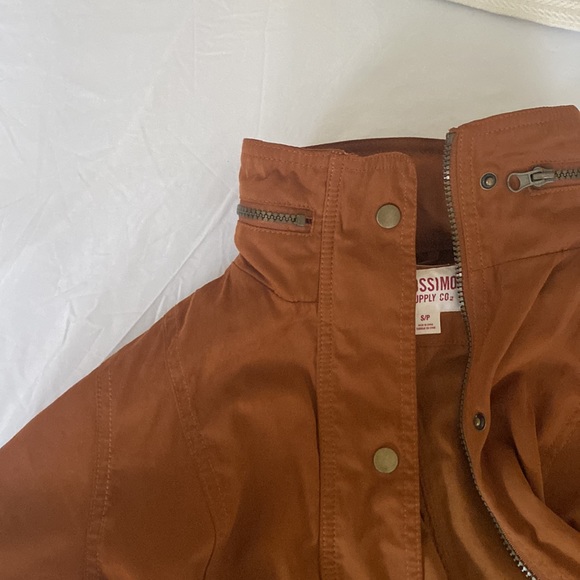 Tan fall/ spring jacket - Picture 5 of 5